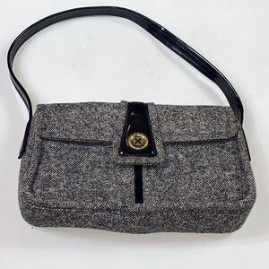 VINTAGE CITY DKNY USA S PAT WOMEN SHOLDER BAG